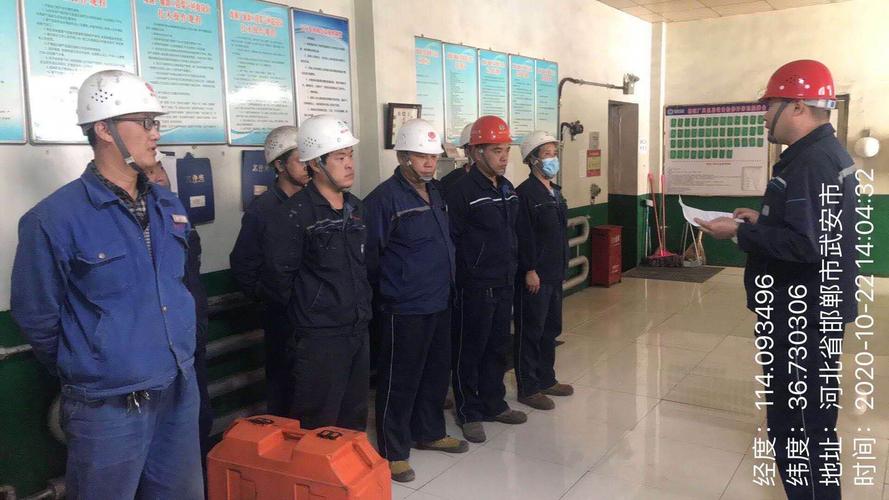 裕华炼钢厂开展风机房逆止水封煤气泄漏应急救援演练
